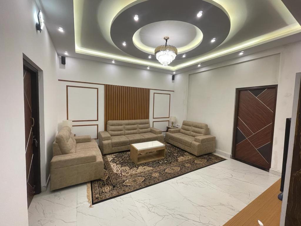 Orchard Valley View 乌提 外观 照片